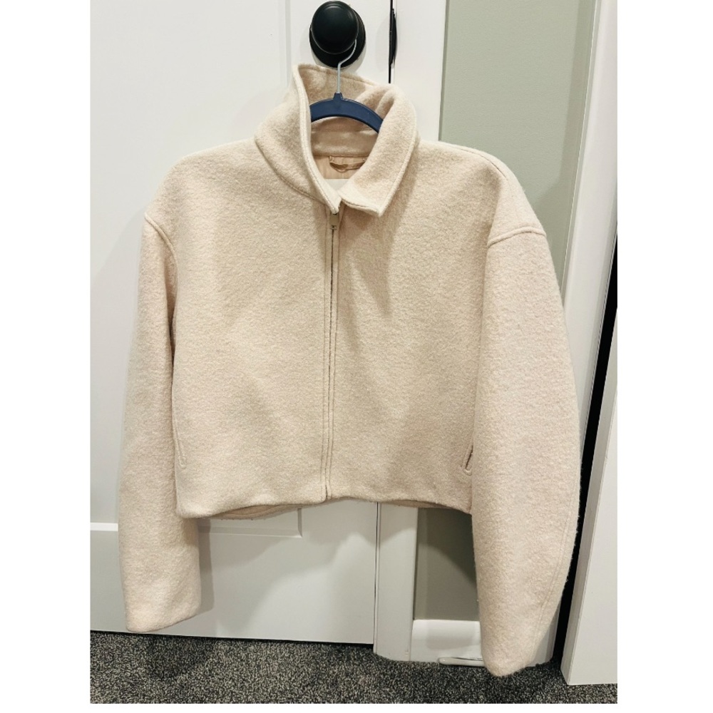 Aritzia jacket - Picture 2 of 2